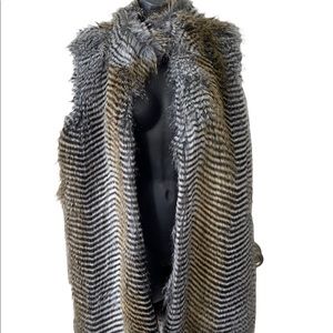 Arden B Sleeveless Fur Vest